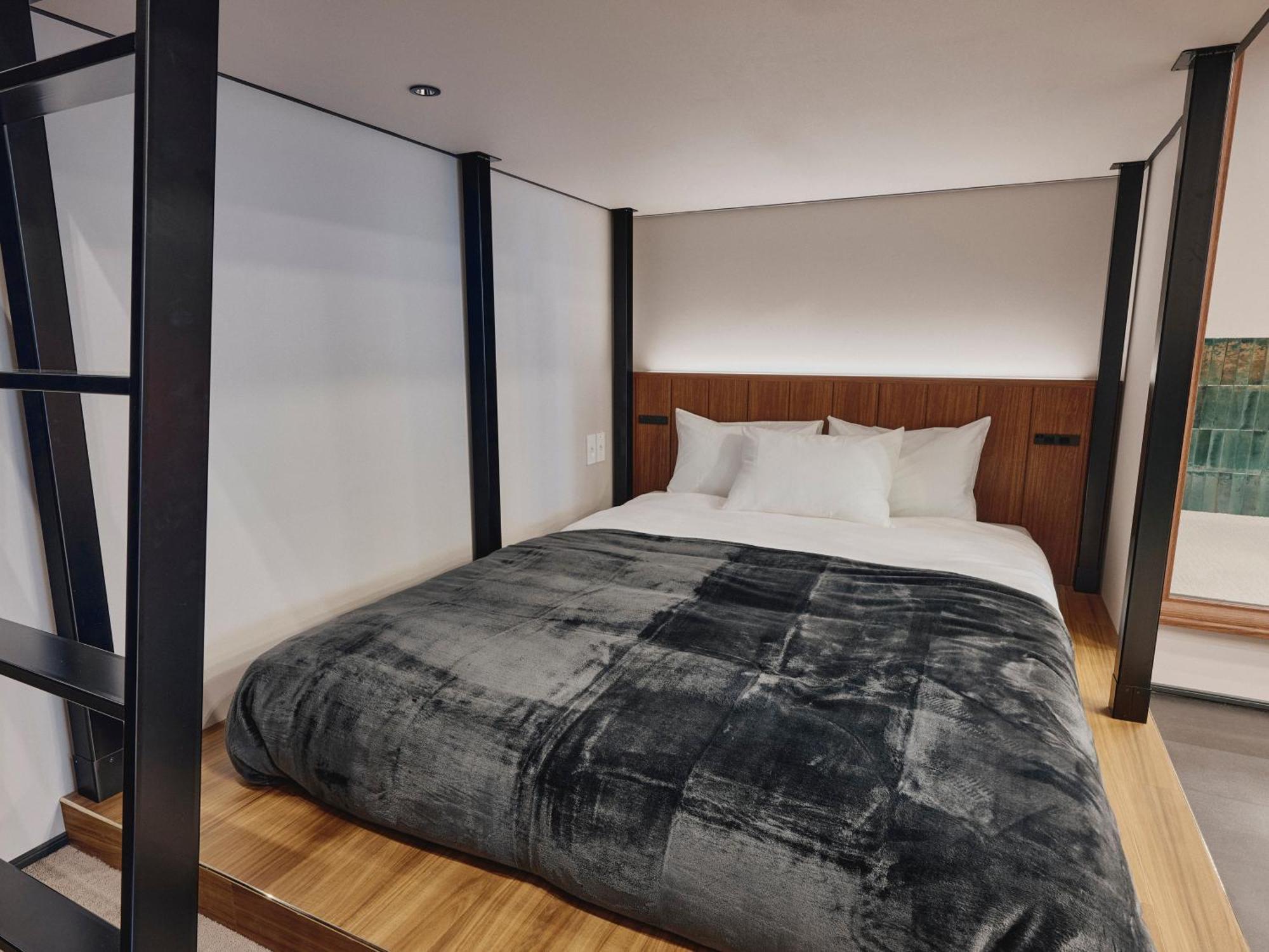 Illi Enu Yotsuya Hotel Tokio Buitenkant foto