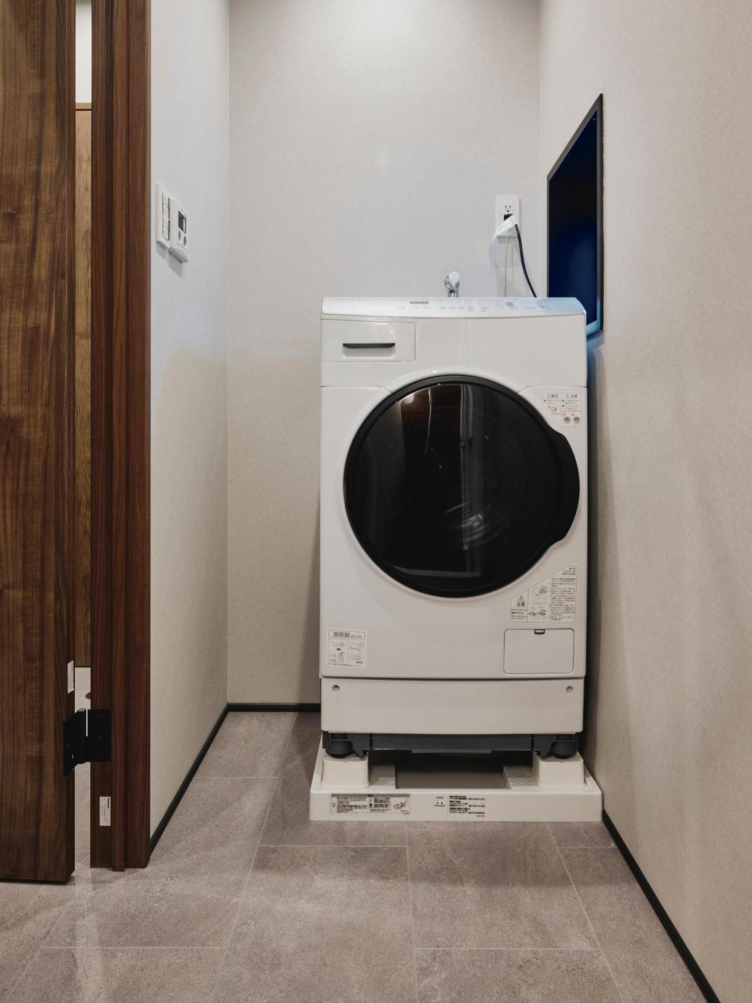 Illi Enu Yotsuya Hotel Tokio Buitenkant foto